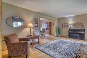 1246 Willow Ln, Roseville, MN 55113, USA Photo 29