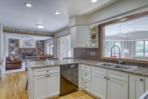 1246 Willow Ln, Roseville, MN 55113, USA Photo 14