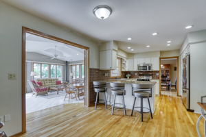 1246 Willow Ln, Roseville, MN 55113, USA Photo 17