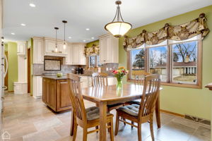 12467 S Meade Ave_009