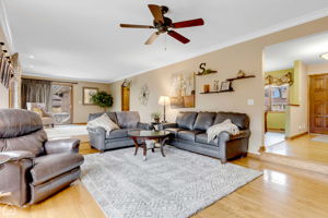 12467 S Meade Ave_019