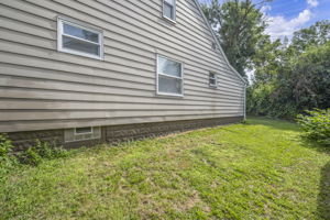  Photo 44