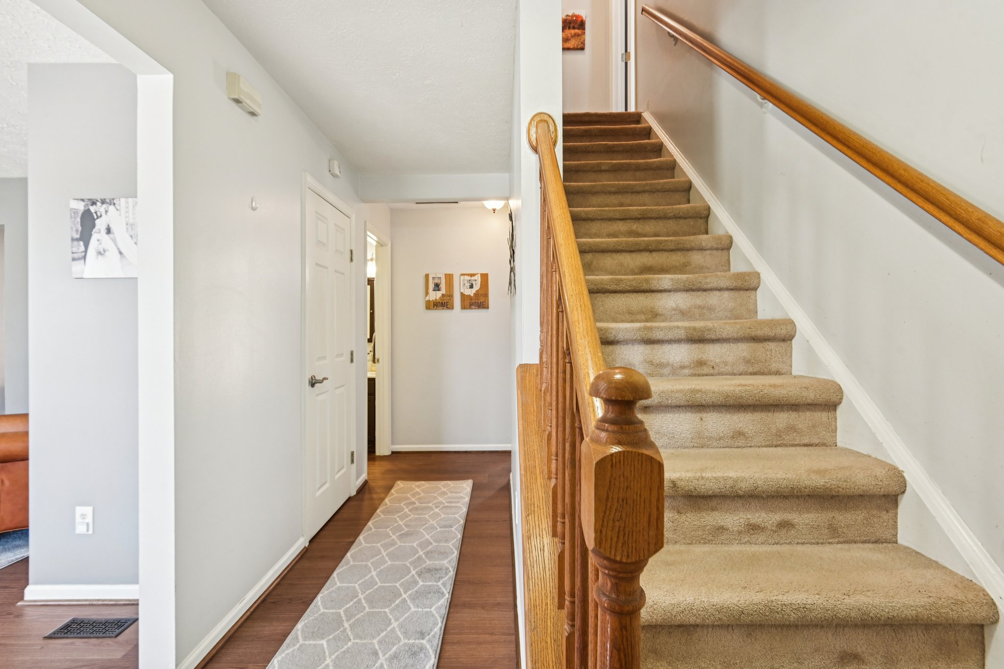 Traverse Pl-S0804-006.jpg