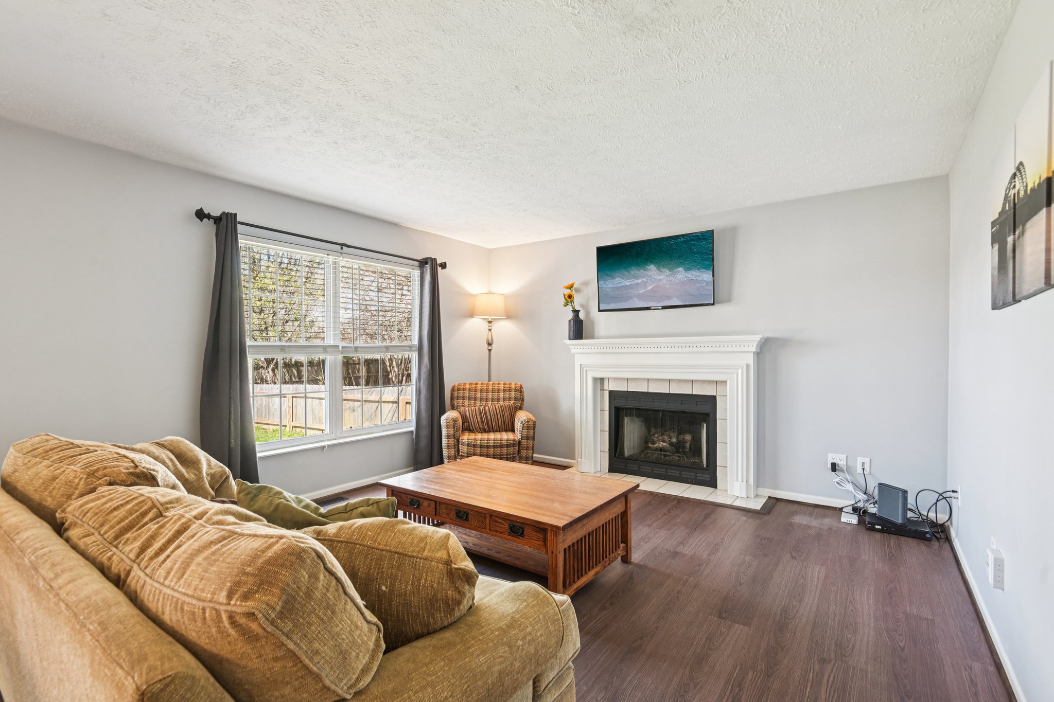 Traverse Pl-S0804-012.jpg