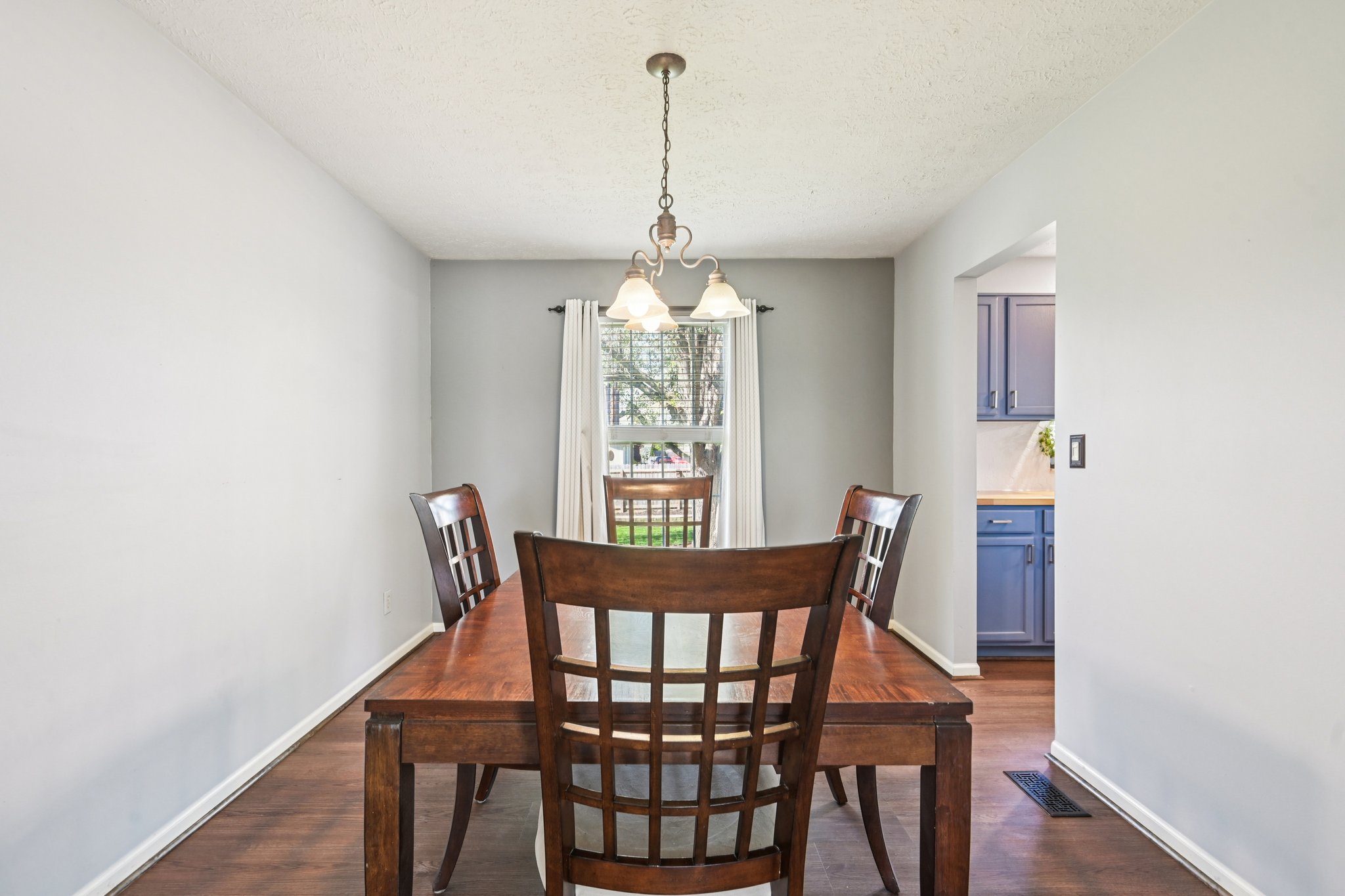 Traverse Pl-S0804-016.jpg