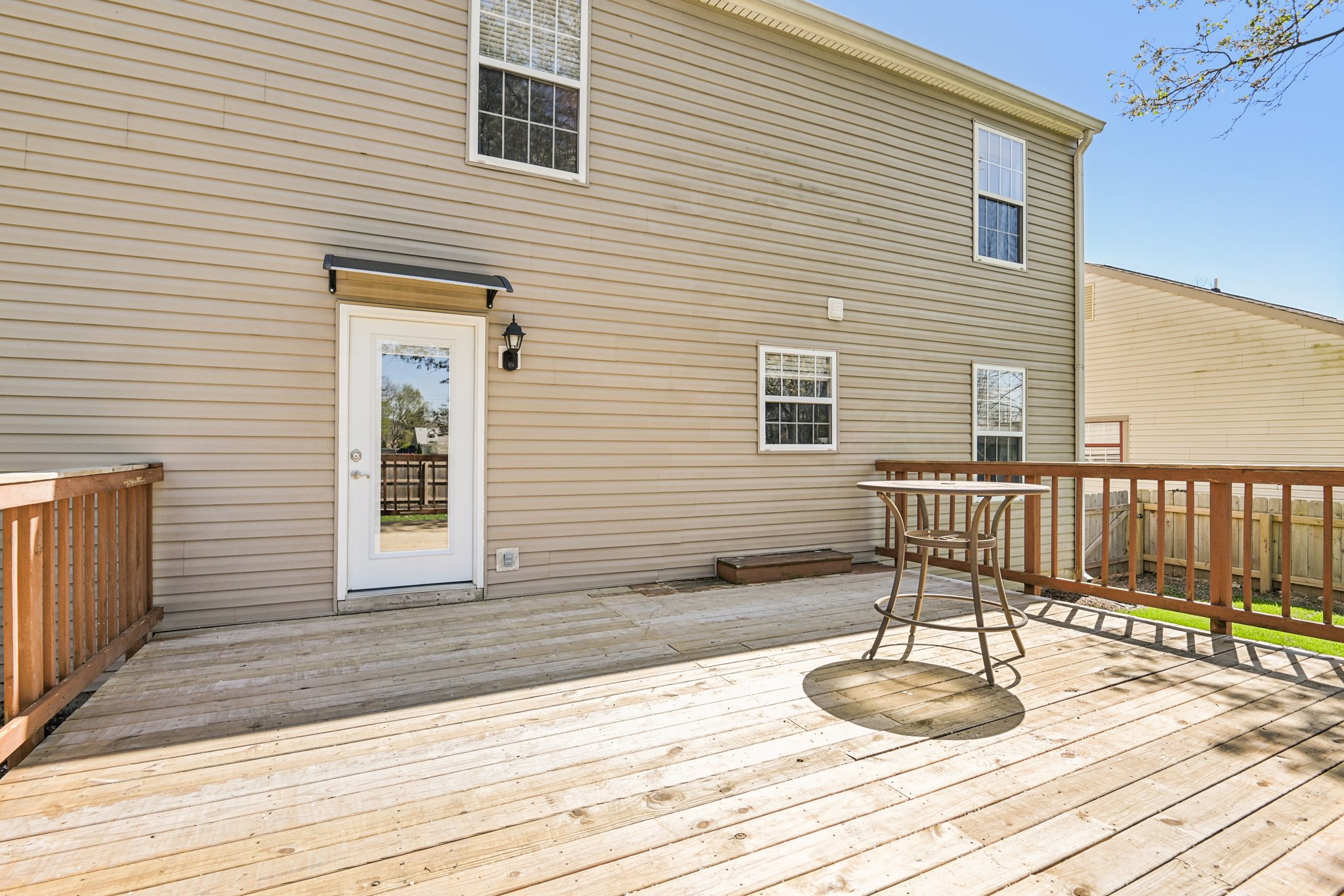 Traverse Pl-S0804-050.jpg