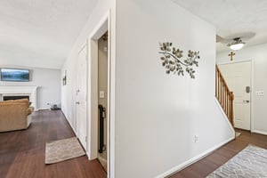 Traverse Pl-S0804-008.jpg