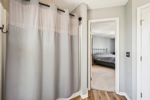 Traverse Pl-S0804-036.jpg