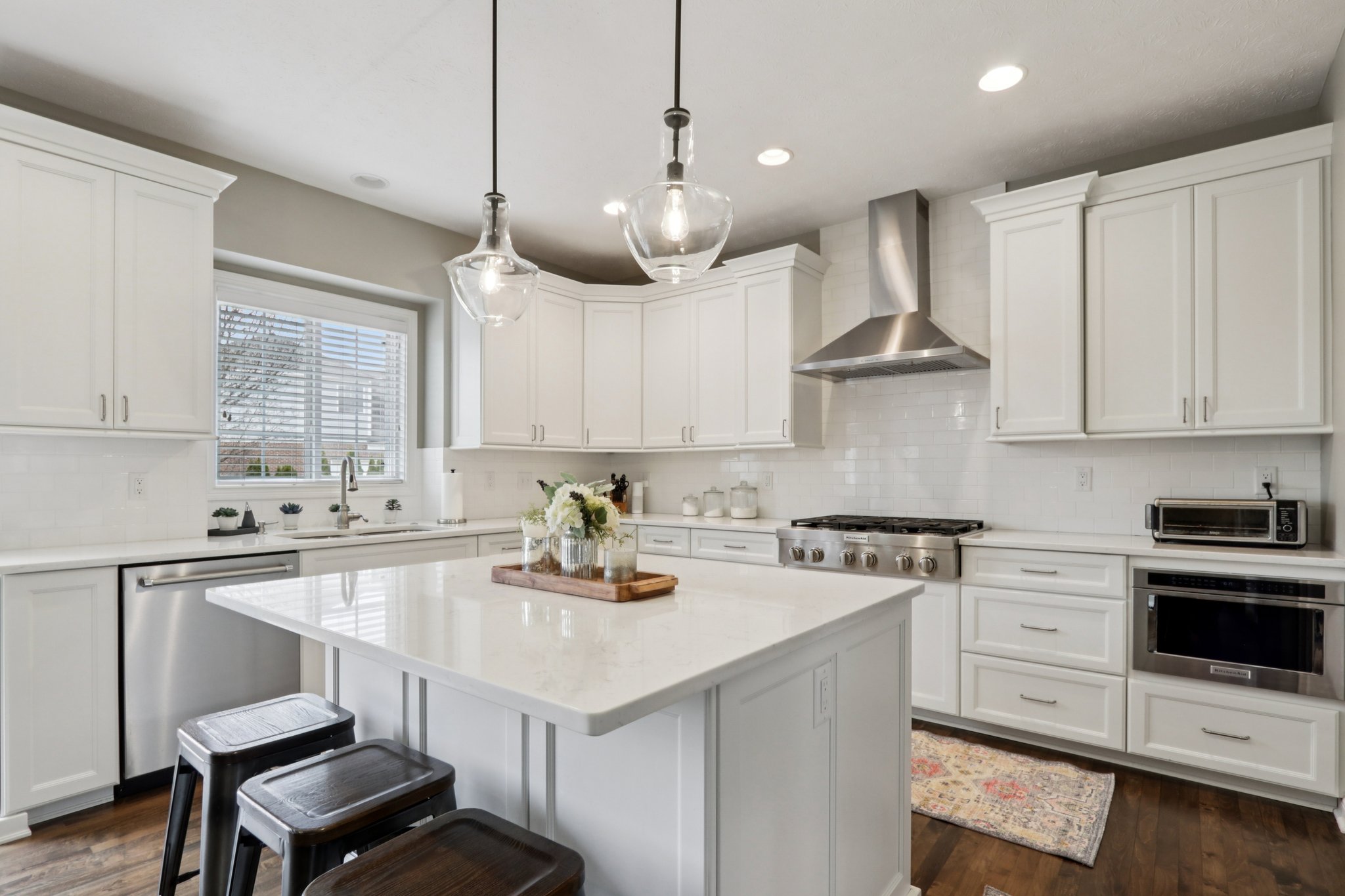 Talon Crest Dr-S1802-028.jpg