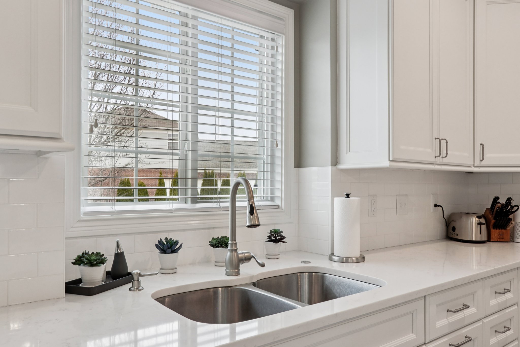 Talon Crest Dr-S1802-032.jpg