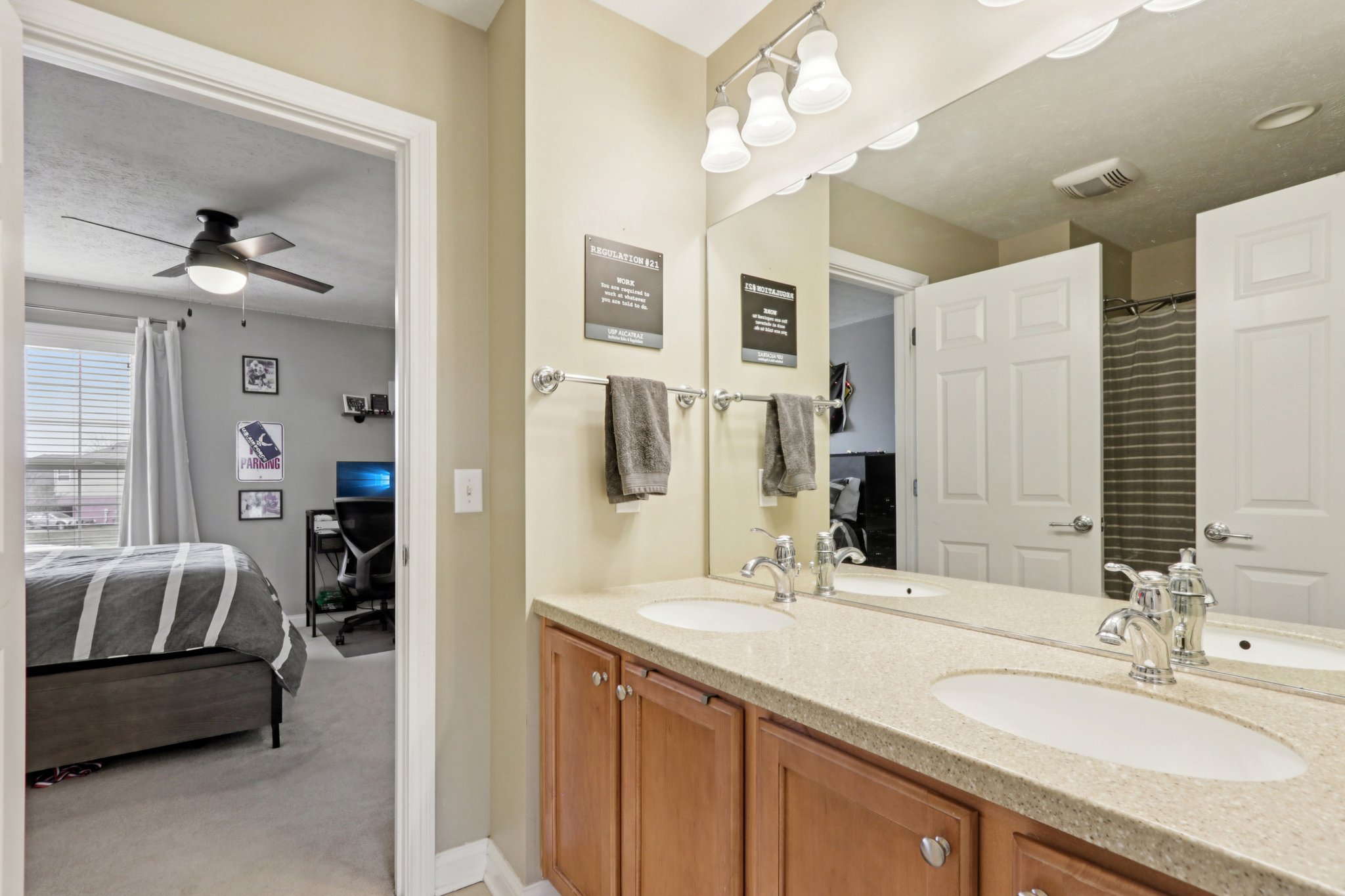 Talon Crest Dr-S1802-043.jpg