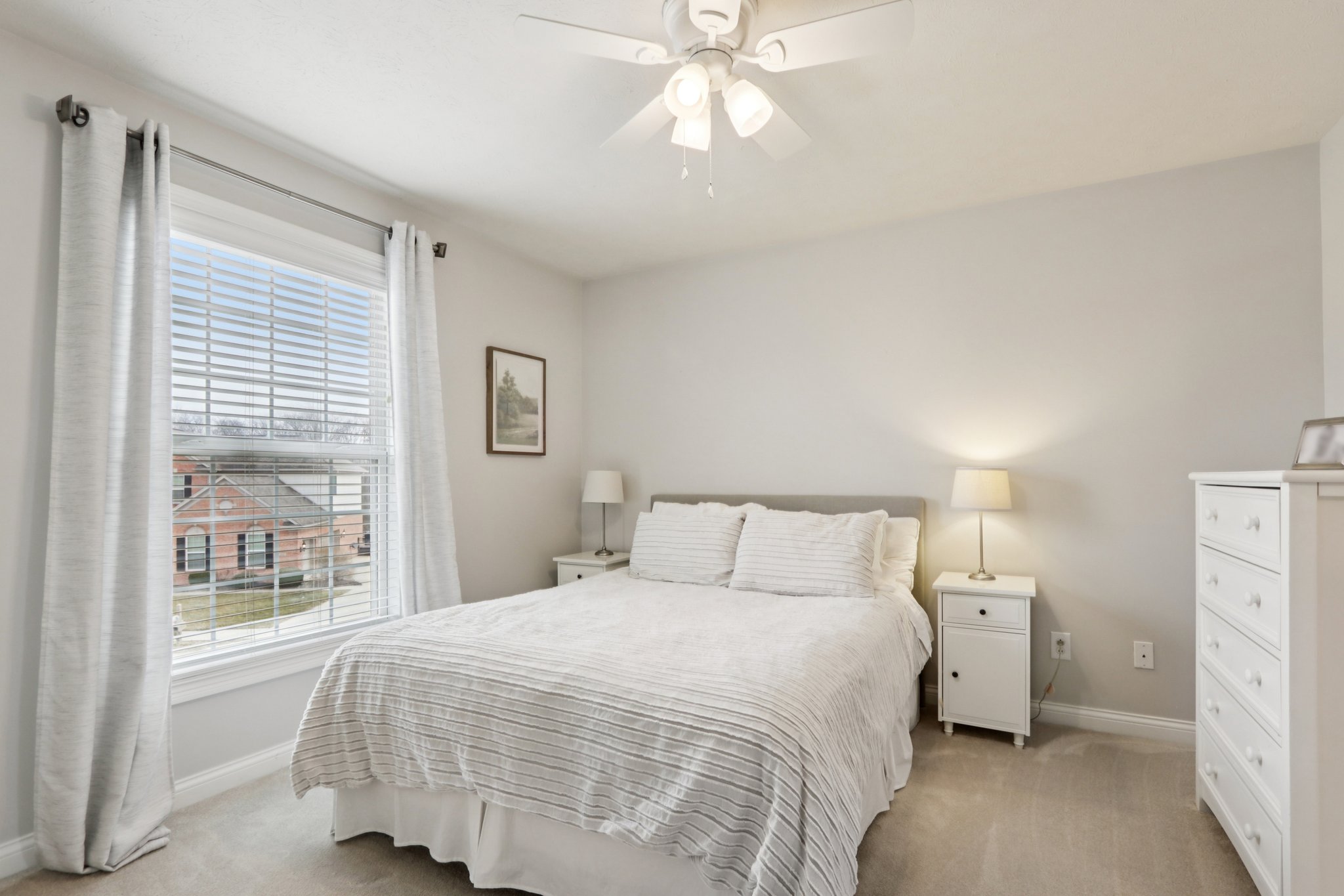 Talon Crest Dr-S1802-046.jpg