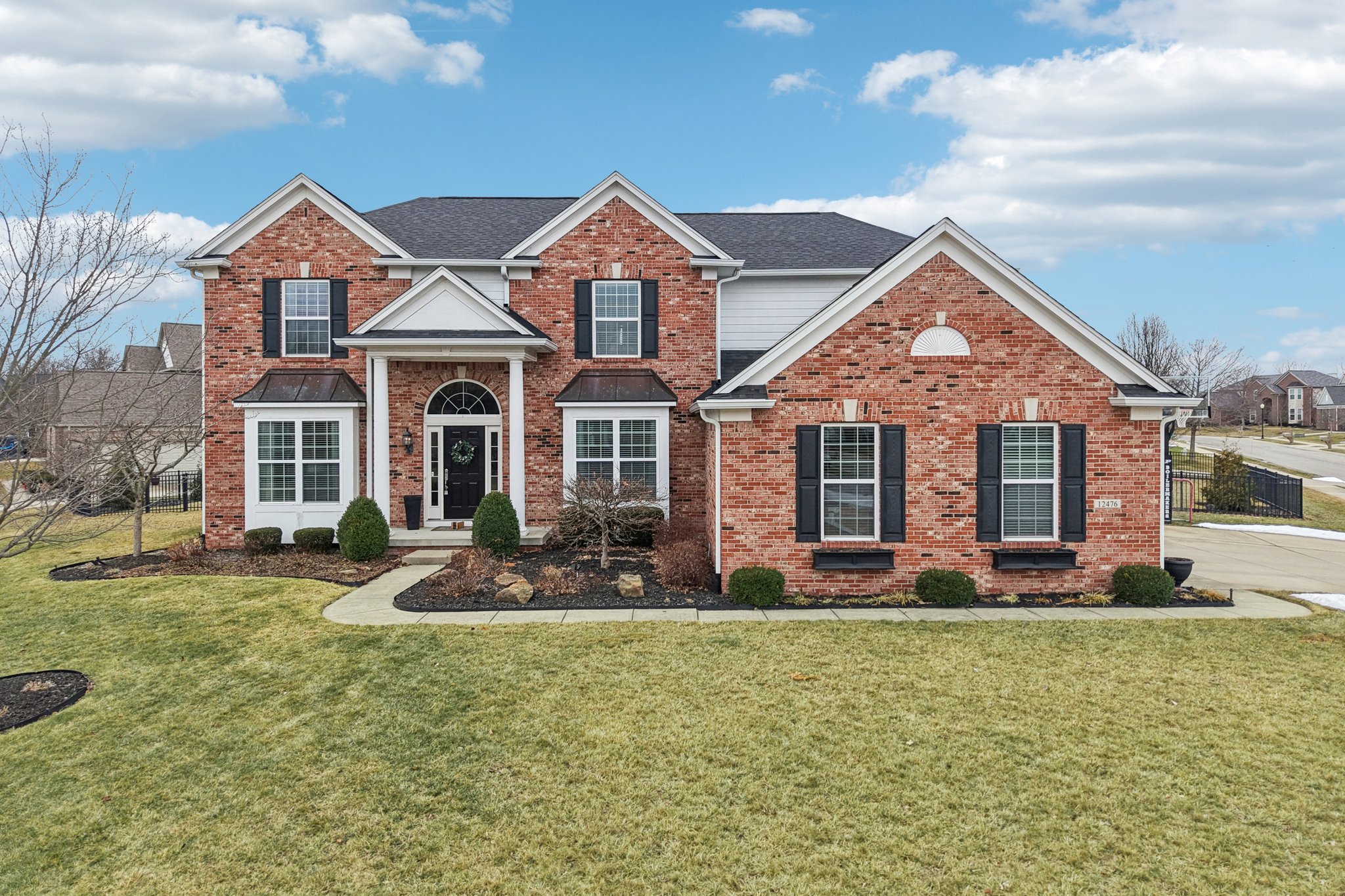 Talon Crest Dr-S1802-084.jpg