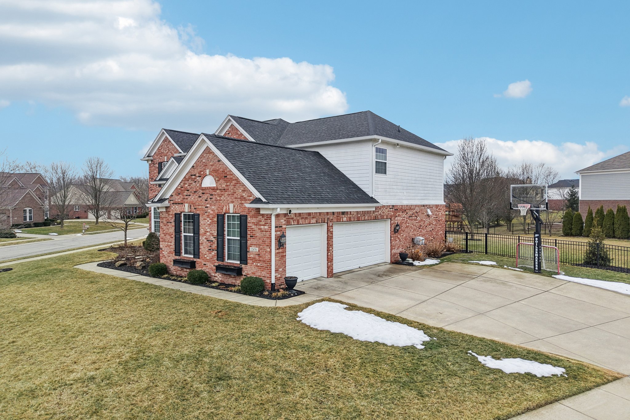 Talon Crest Dr-S1802-086.jpg