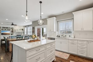 Talon Crest Dr-S1802-029.jpg