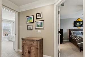 Talon Crest Dr-S1802-040.jpg