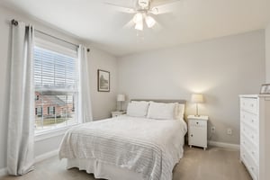 Talon Crest Dr-S1802-046.jpg