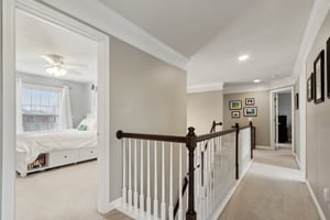 Talon Crest Dr-S1802-049.jpg