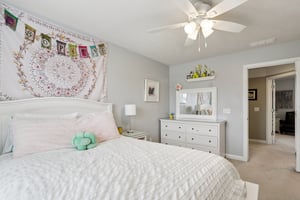 Talon Crest Dr-S1802-062.jpg