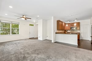 Chesterton Dr-S0408-006.jpg