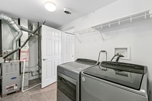Chesterton Dr-S0408-028.jpg