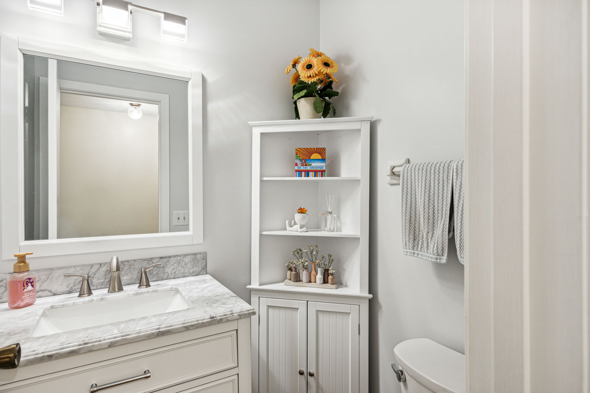 21_Interior