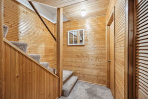 18_Interior