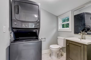 Laundry/Bathroom