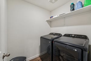 Athena Way-S0110-021.jpg