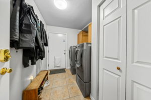  Photo 35