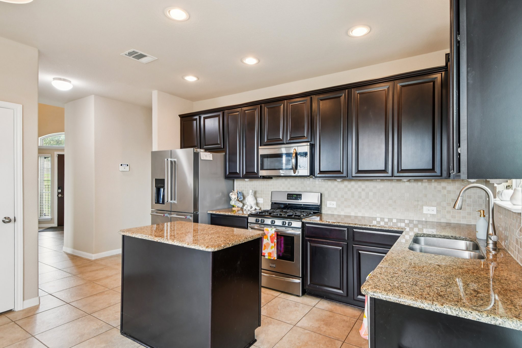 Checkerspot Ct-1506-014.jpg