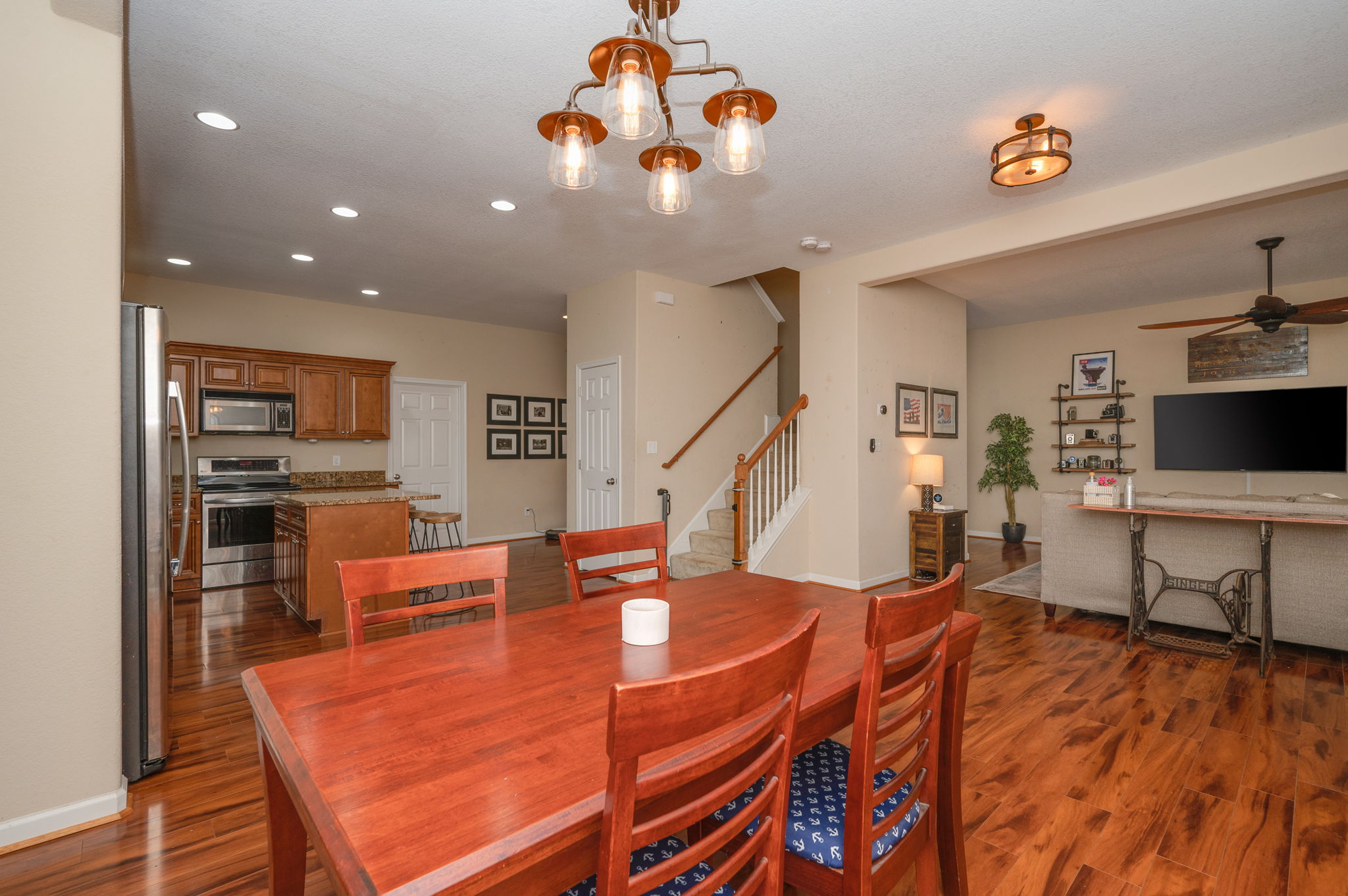 125 E Lorengo Ave, Norfolk, VA 23503, USA Photo 4