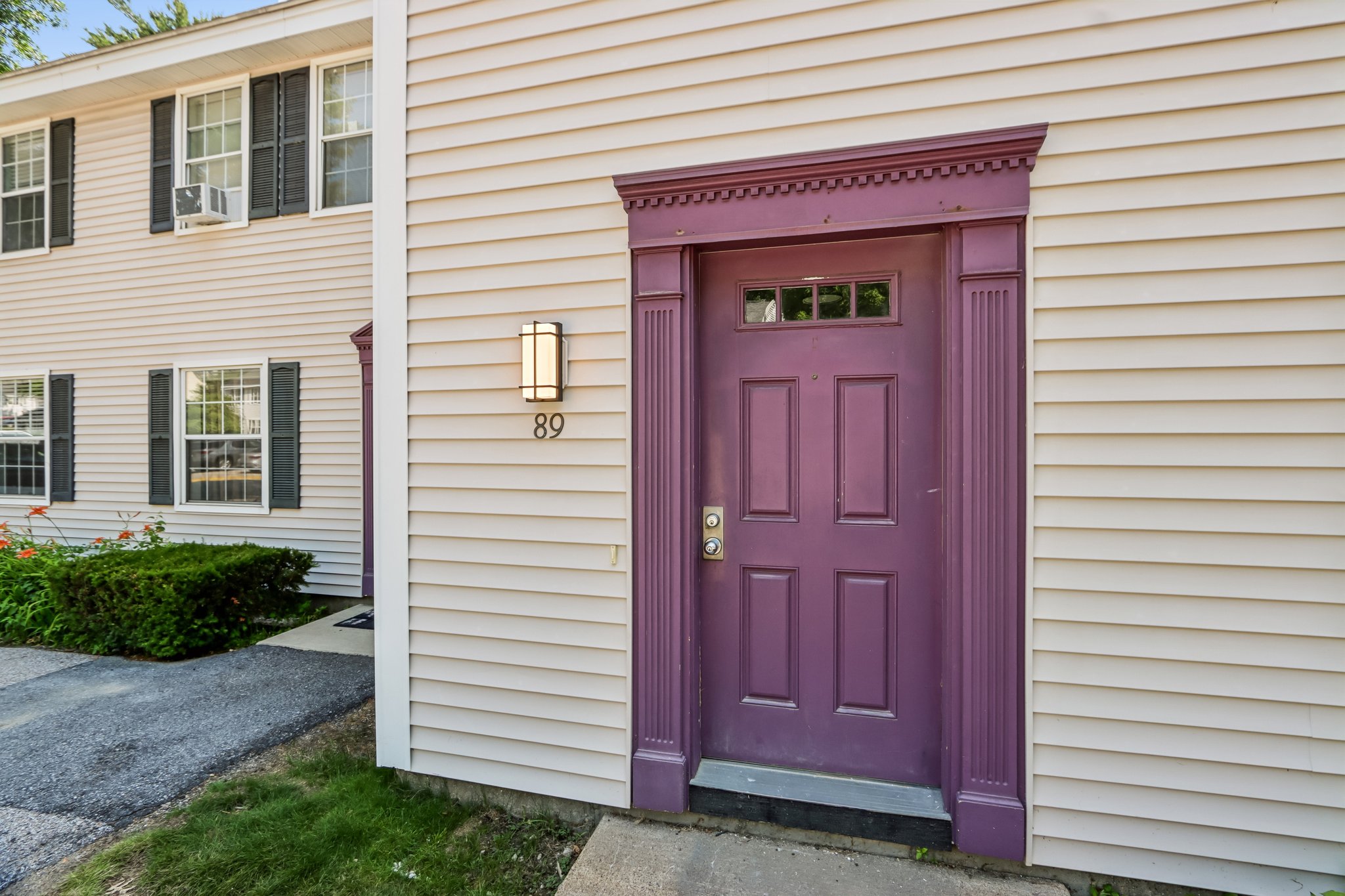125 Eastgate Way 89-S3006-004.jpg