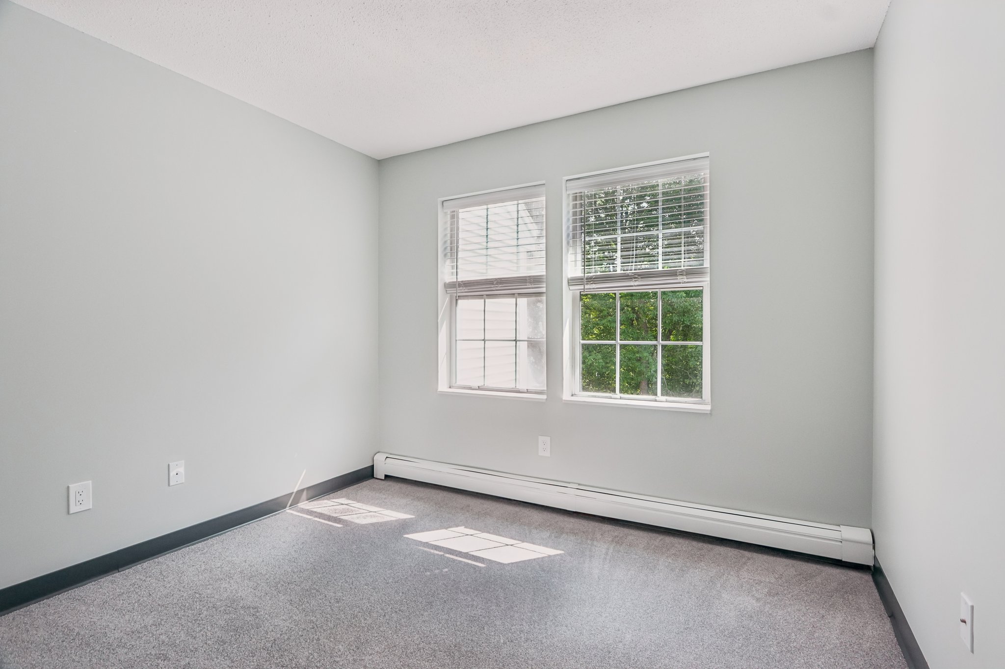 125 Eastgate Way 89-S3006-022.jpg