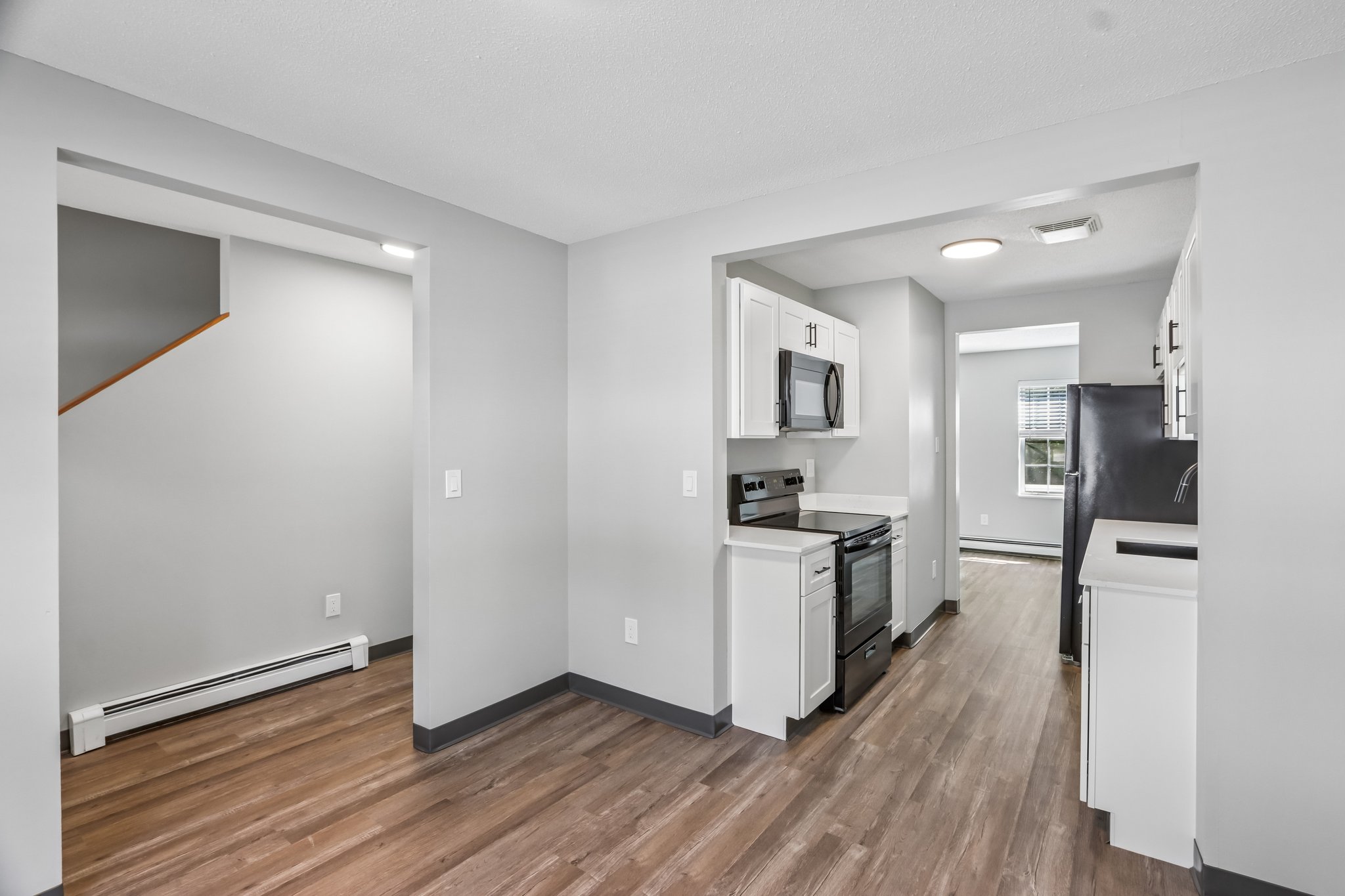 125 Eastgate Way 93-S3006-011.jpg