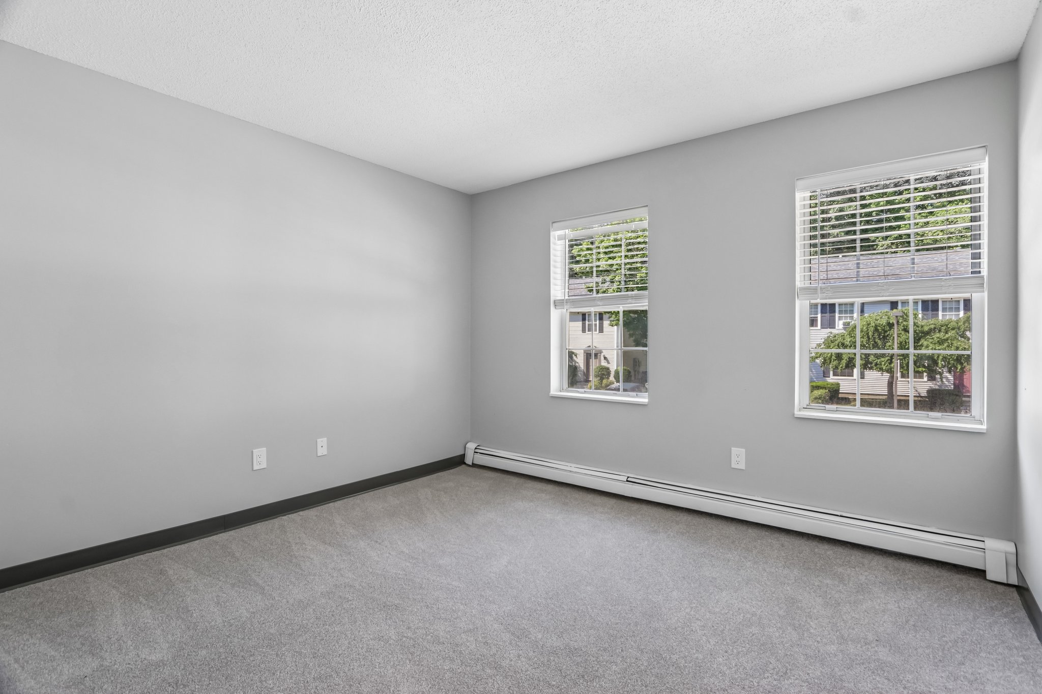 125 Eastgate Way 93-S3006-018.jpg