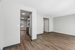 125 Eastgate Way 89-S3006-005.jpg