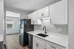 125 Eastgate Way 93-S3006-012.jpg