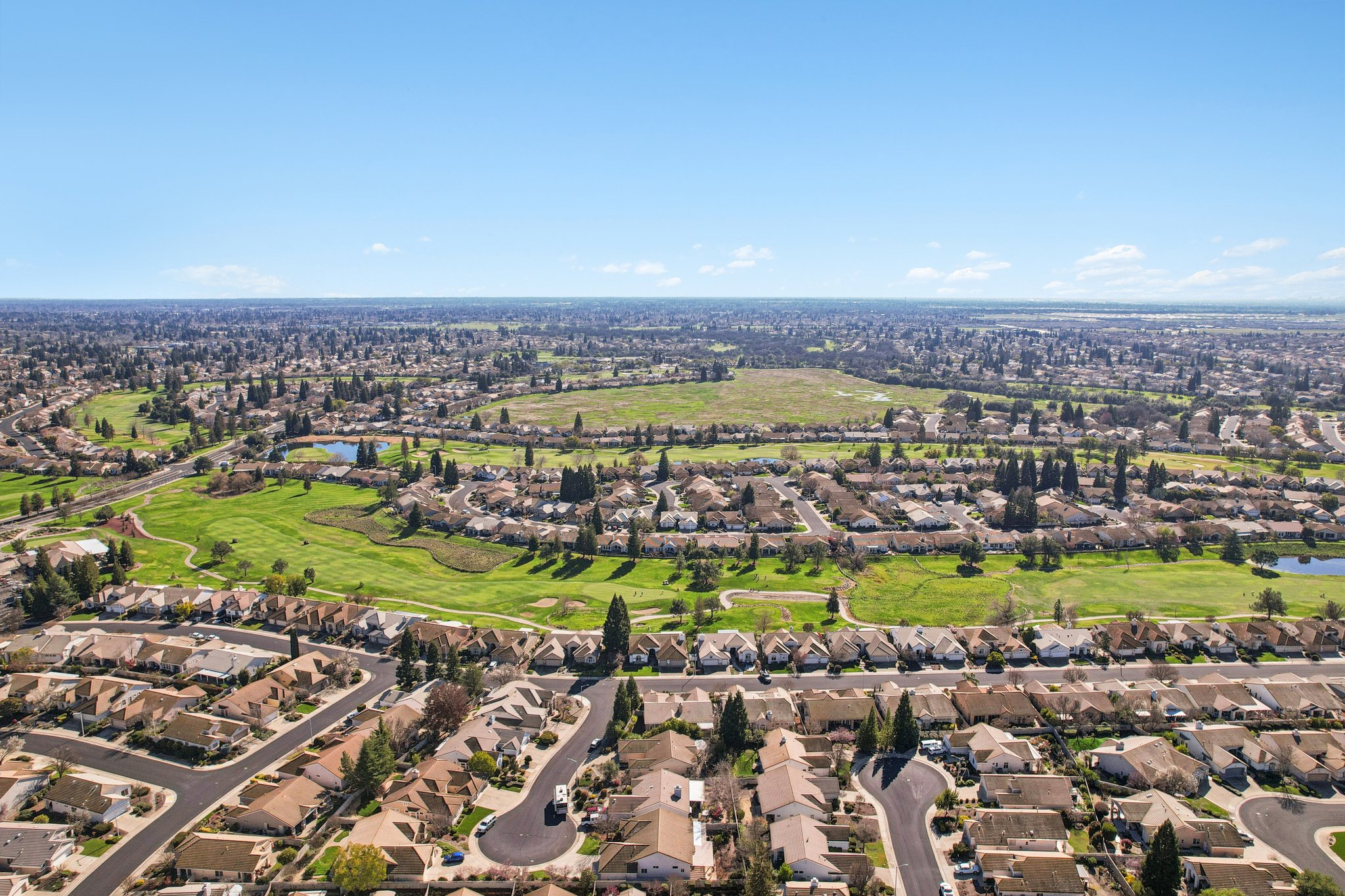 Fridays Station Ct-S1402-049.jpg