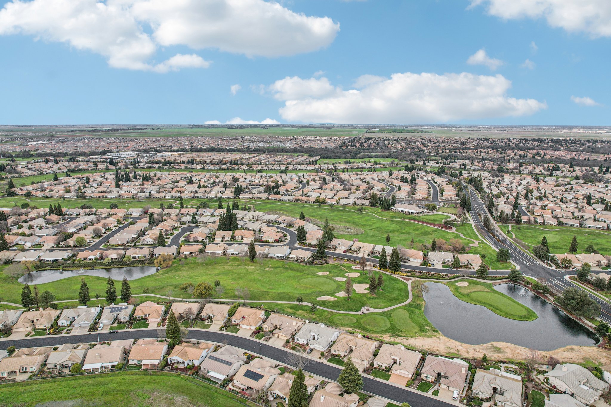 Fridays Station Ct-S1902-002.jpg