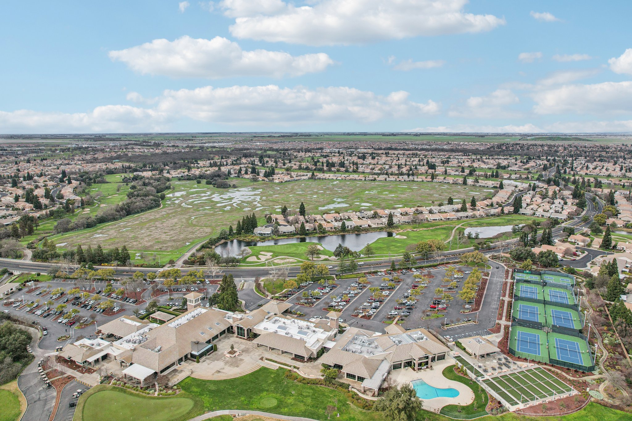 Fridays Station Ct-S1902-005.jpg