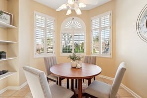 Fridays Station Ct-S1402-012.jpg