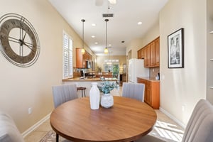 Fridays Station Ct-S1402-013.jpg