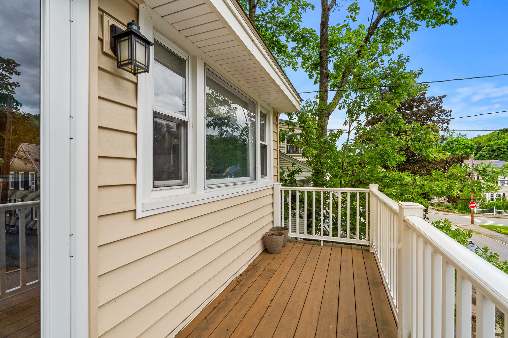 125 Hoyt Ave, Lowell, MA 01852, USA Photo 11