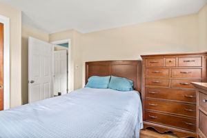 125 Hoyt Ave, Lowell, MA 01852, USA Photo 17