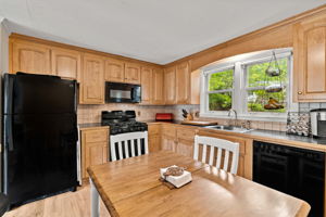 125 Hoyt Ave, Lowell, MA 01852, USA Photo 28