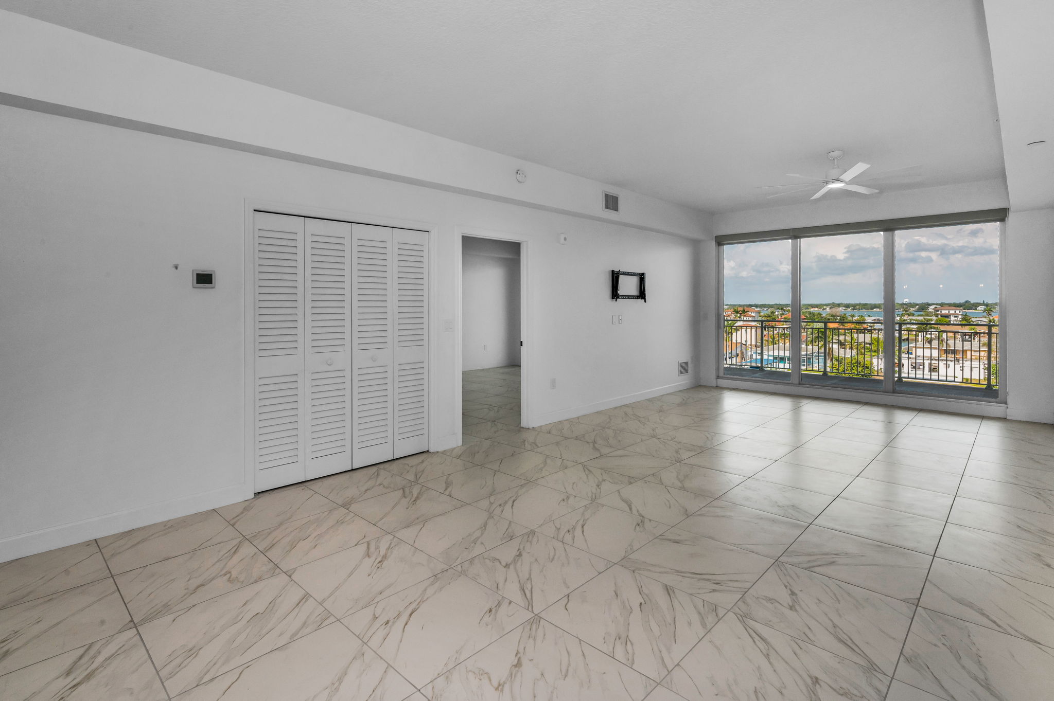 Dining Room3