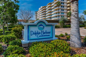 Dolphin Harbour Condos23