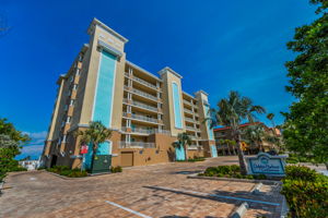Front Exterior11