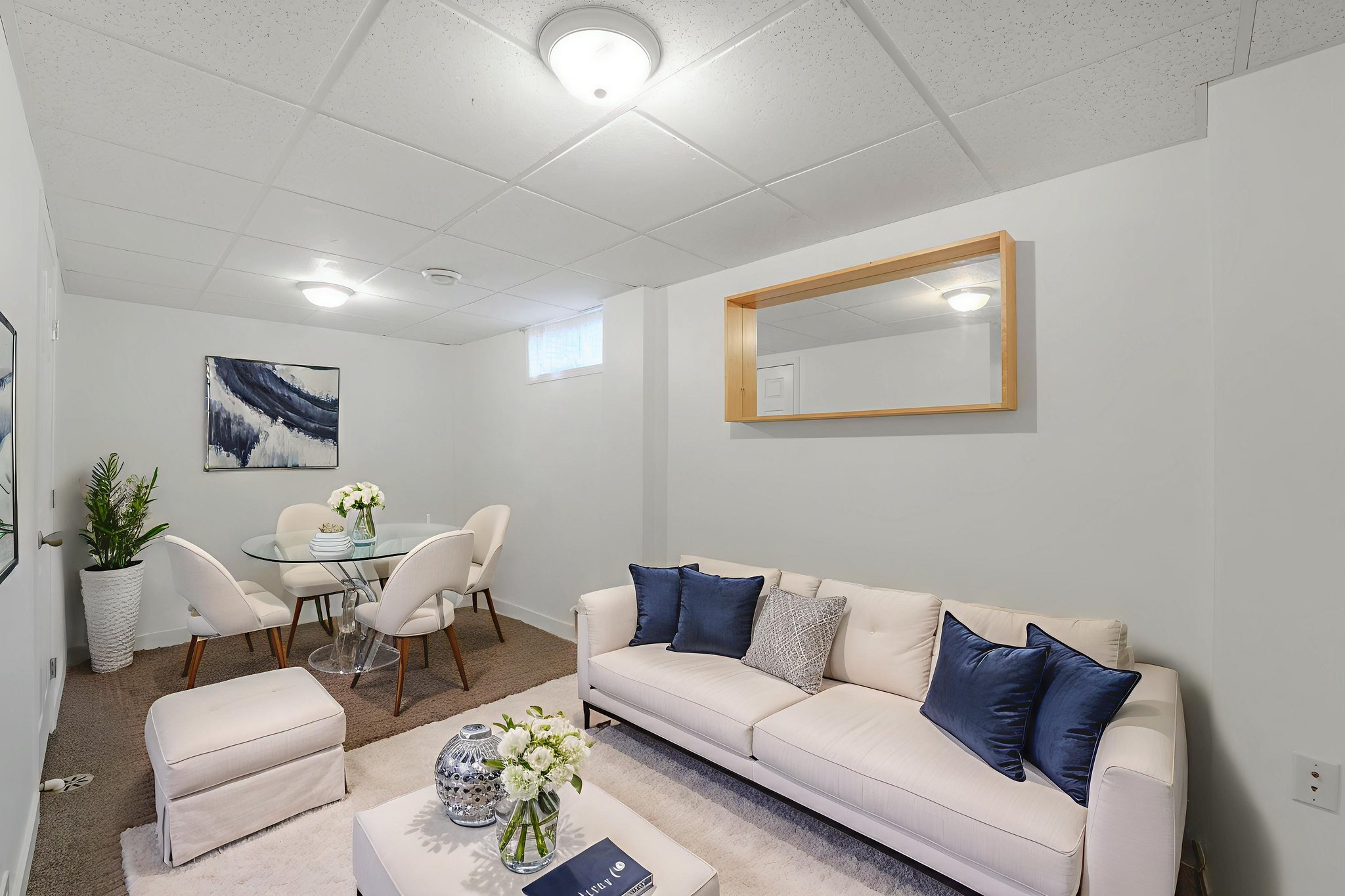 VX- Interior Image - (31) virtually staged.jpeg